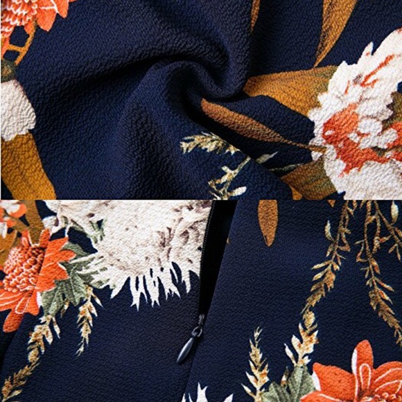 Backless Floral Print Short Jumpsuit - Picture 5 of 8